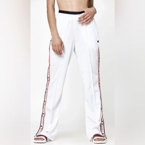Champion logo striped creased hem track wide leg pants size medium with pockets